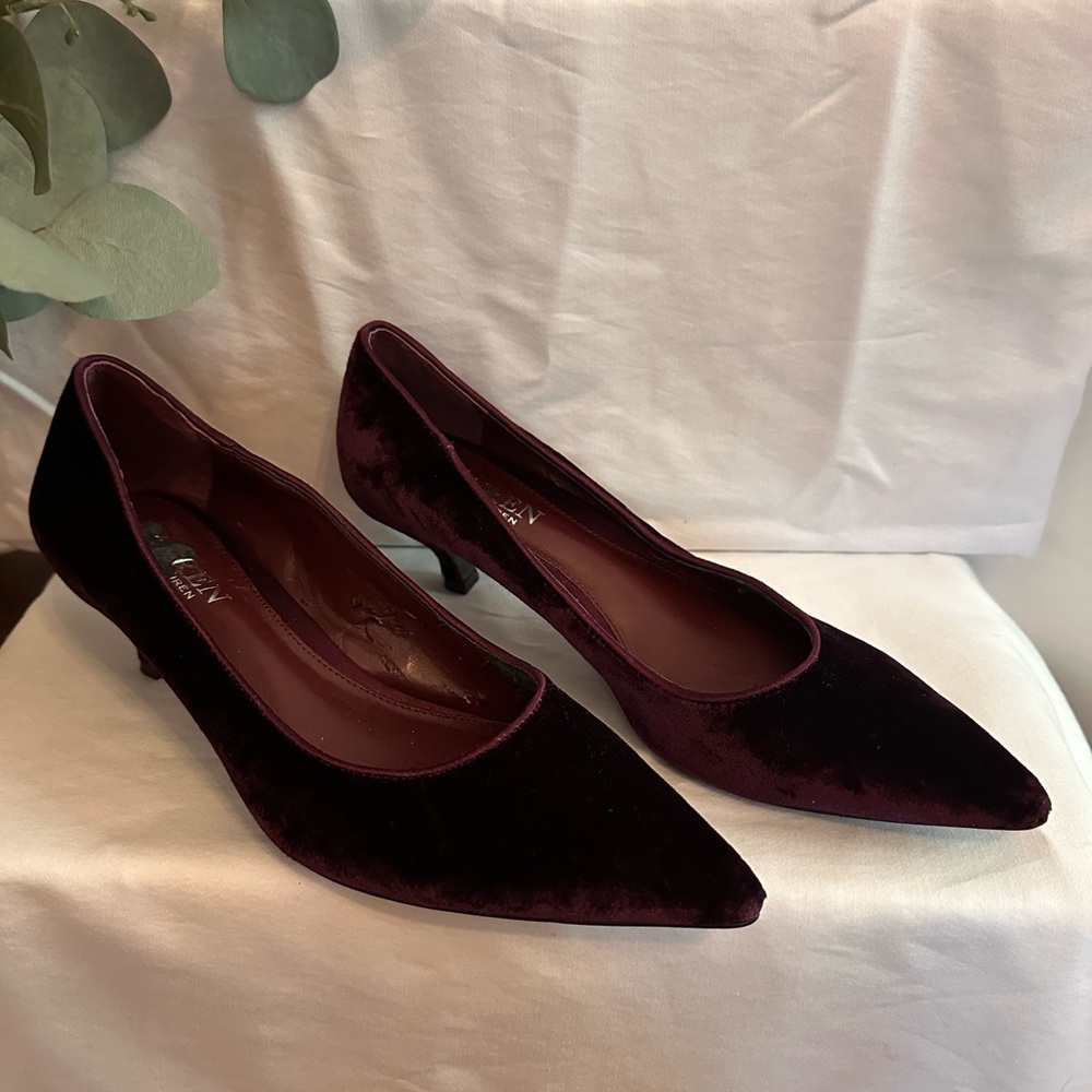 Lauren Ralph Lauren Abbot ll kitten velvet 6.5 pointed toe plum slip on heels - Picture 4 of 12